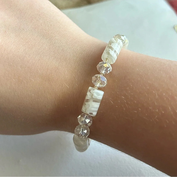 3/$20 Cute White Crystal Beaded Shimmer Thin Elastic Bracelet - Picture 1 of 4
